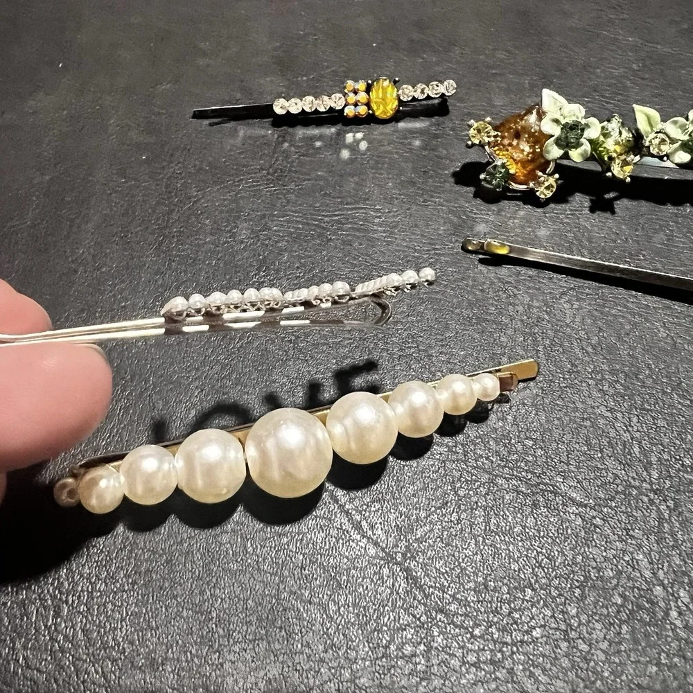 Lovely Vtg Rhinestone Pearl Hair Barrettes Clips LOT of 5 Flower Green Love